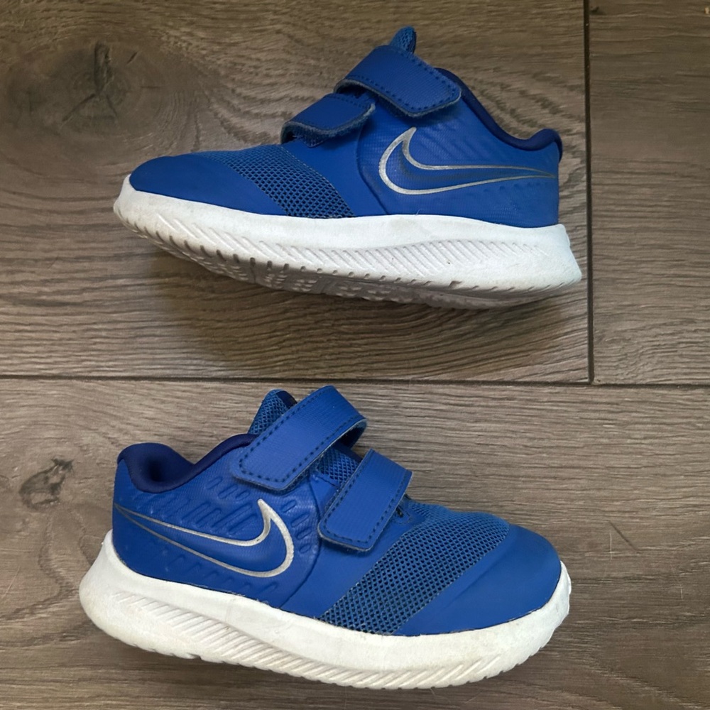 Nike toddler shoes